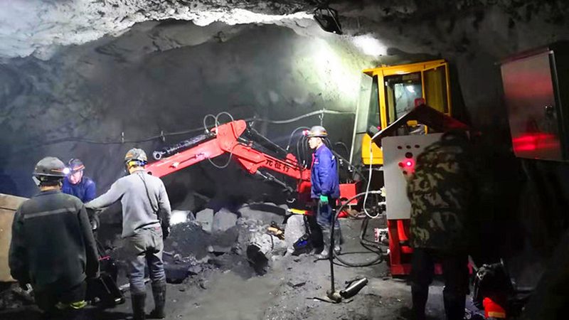 四川成都旋挖钻机批发：如何选择合适型号**